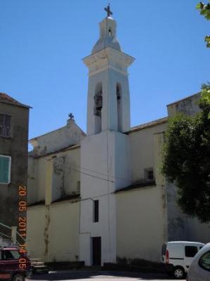 Le clocher vu de la place du Choeur.